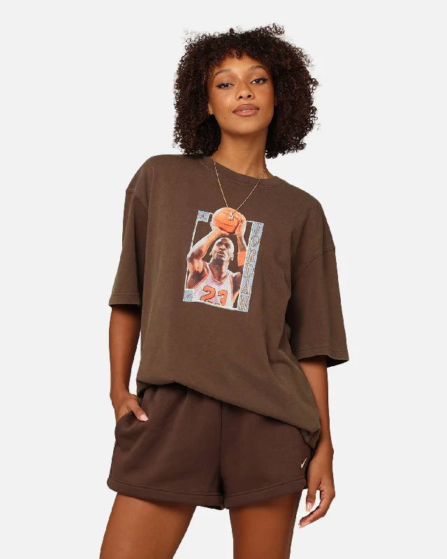 Jordan Women's Oversized Graphic T-Shirt Baroque Brown/Legend Coffee Ribbed T-Shirt High Neck Heavyweight