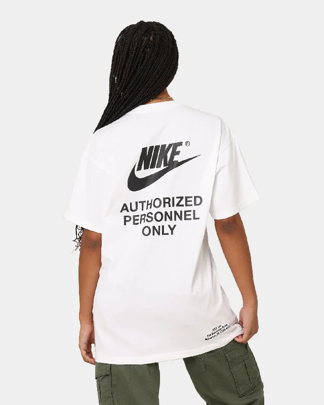 Nike Sportswear Authorized Personnel T-Shirt White Front Pockets Side Pockets Patch Pockets