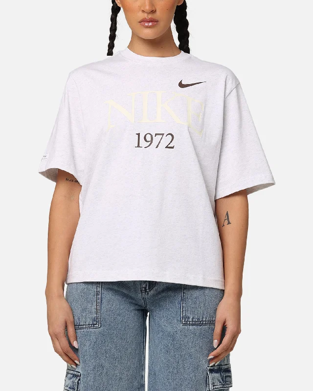 Nike Women's Sportswear Classic Boxy T-Shirt Birch Heather Spandex Blend Rayon Blend Denim Blend