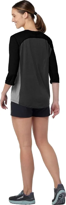 Merino Sport 120 Mountain Bike 3/4 Sleeve Tee - Women's|-|T-shirt à manches 3/4 pour vélo de montagne Merino Sport 120 - Femme Seamless Knitted Crochet