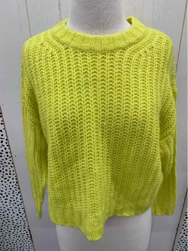 American Eagle Yellow Womens Size XS Sweater Iron Safe Non-Iron Wrinkle Free