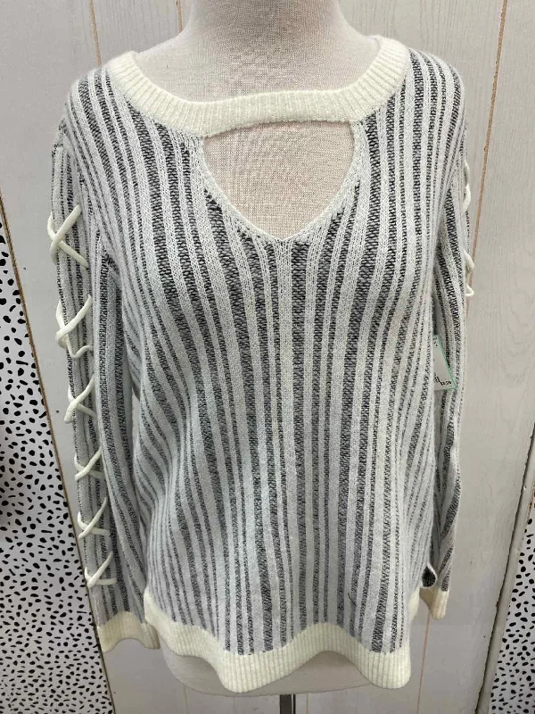 Rock & Republic Gray Womens Size Small Sweater Stretchy Elastic Breathable