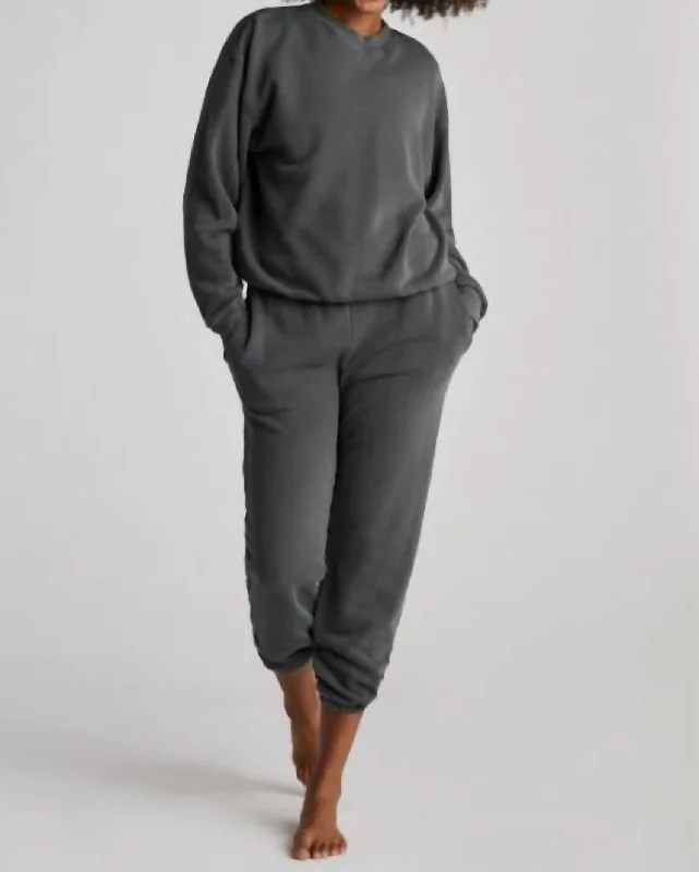 Graham Sweatshirt In Ash Hoodie with Ribbed Cuffs Snug Fit Comfort