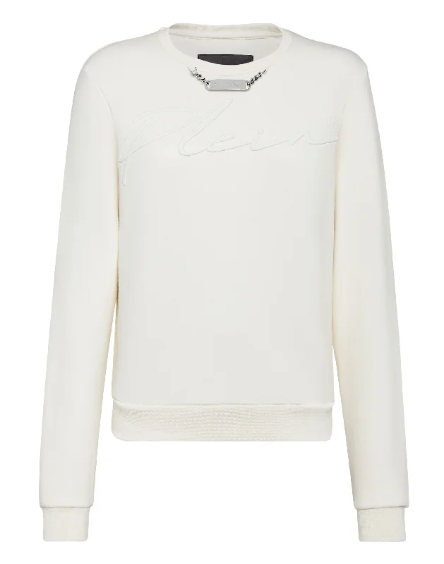 Leisurewear Sweatshirt LS Embroidery Signature Hoodie with Contrast Stitching Detailed Premium