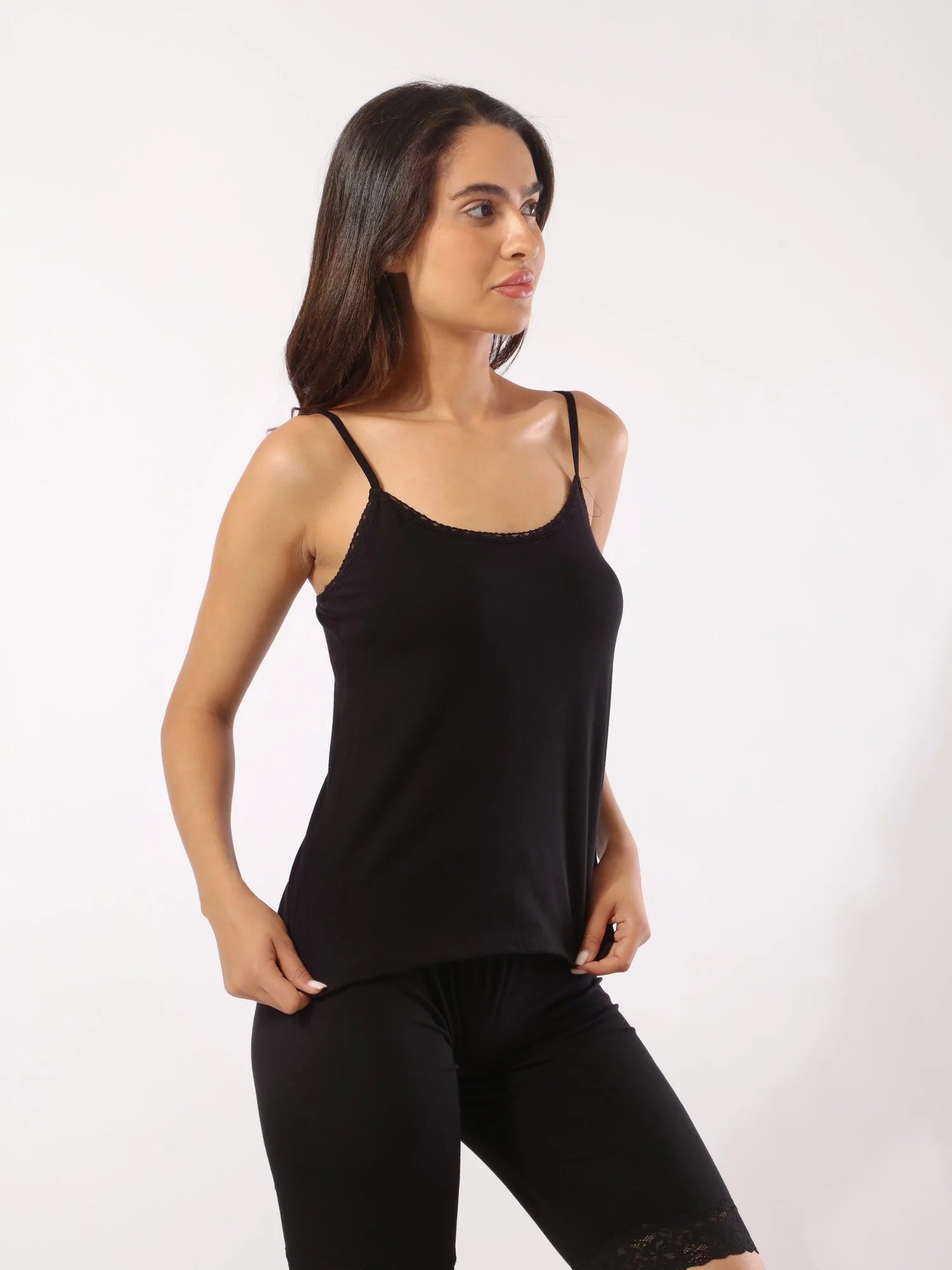 Thin Lage Edge Tank Top - Eve Chantelle crew neck tank